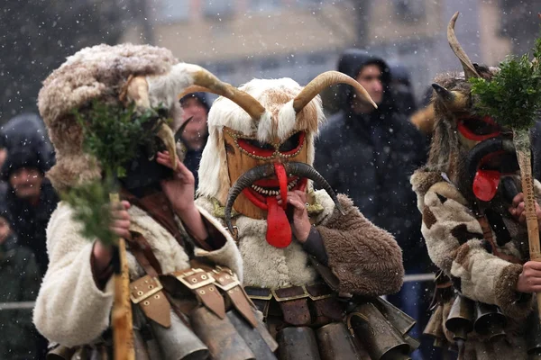 Festival of the Masquerade Games Surova in Breznik, Bulgaria. — Stock Photo, Image