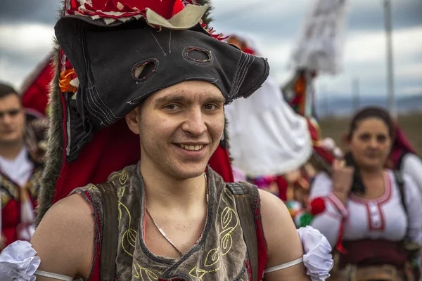 Фестиваль маскарад в Элин Пелин, Болгария. Культура, коренные народы — стоковое фото