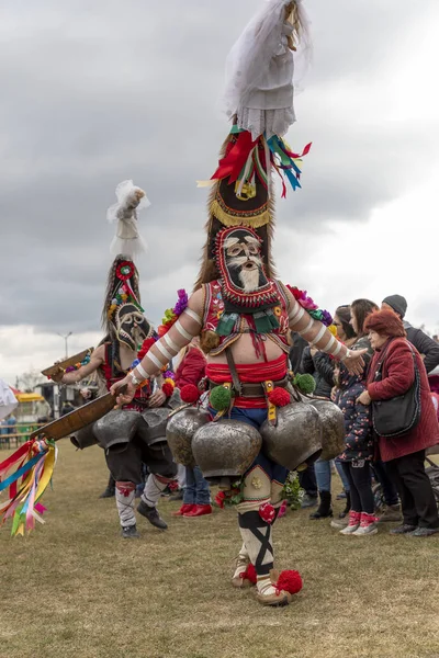 Festival de máscaras en Elin Pelin, Bulgaria. Cultura, indígena — Foto de Stock
