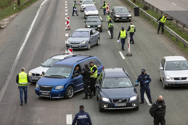 Sofia Bulgarien März 2020 Die Polizei Kontrolliert Den Eingang Von — Stockfoto