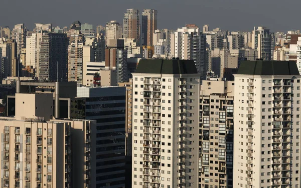 Μεγάλη πόλη με κτίρια, Σάο Πάολο της Βραζιλίας — Φωτογραφία Αρχείου