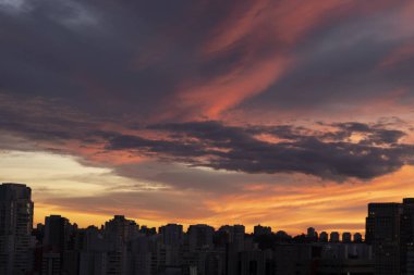 Güzel Sao Paulo manzarası günbatımı - Brezilya - Güney Amerika 