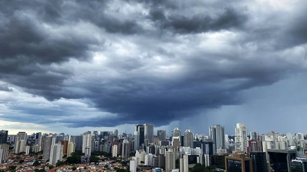 Avant Pluie Ciel Orageux Été Dessus Ville Ville Sao Paulo — Photo