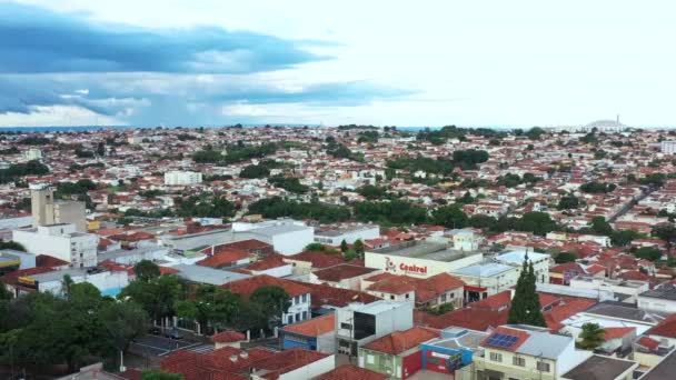 南美洲的小城市 巴西圣保罗州Vila Auxiliadora的Vila Rodrigues Alves区Botucatu市 — 图库视频影像