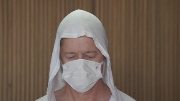 Ochrona Antywirusowa Covid Przed Pandemią Portret Dojrzałego Białego Mężczyzny Masce — Wideo stockowe