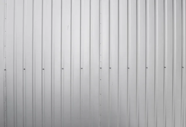 Weiße Wellblech Textur Oberfläche der Wand. galvanisieren Stahl Hintergrund. — Stockfoto