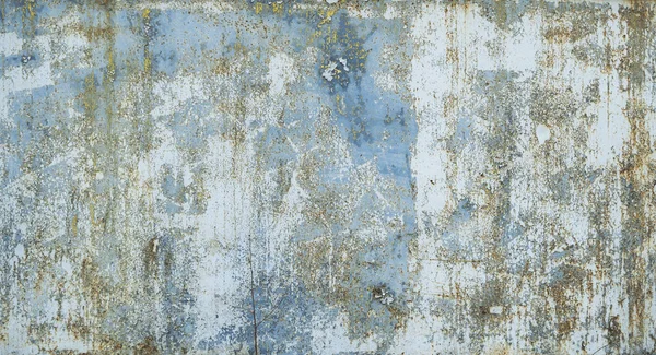 Målad i blå metall rostad bakgrund. Metall rost struktur. Erosionsmetall. Riven och smutsig konsistens på rostig metallvägg utomhus. — Stockfoto