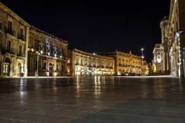 Duomo Meydanı - Syracuse - İtalya