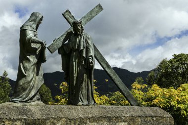 Monserrate - Kolombiya içinde yolu ile Crucis