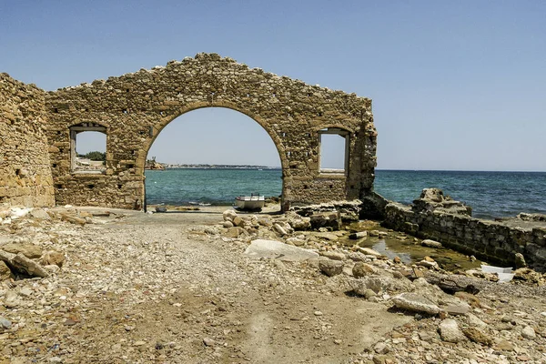 Tuna Factory Ruins in Avola. (Tonnara di Avola)