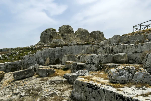 Ruines de la forteresse d'Euryalus (Castello Eurialo ) — Photo