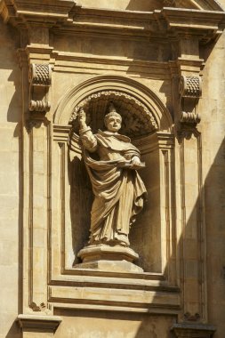 Modica San Domenico Kilisesi cephe detayları