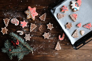 Zencefilli bisküvi ve Noel dekorasyon