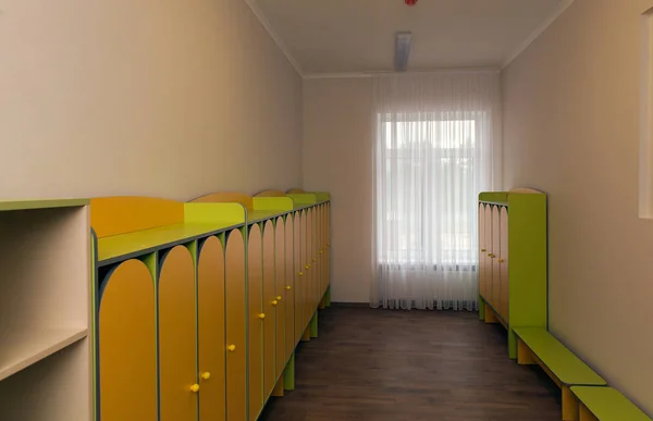 Innenansicht Der Garderobe Kindergarten — Stockfoto