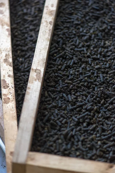 Vue Rapprochée Des Granules Secs Plante Ivan Tea Dans Plateau — Photo