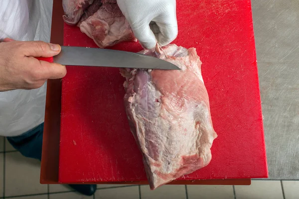 Butcher Trimming Fat Meat Shop — Stock Photo, Image