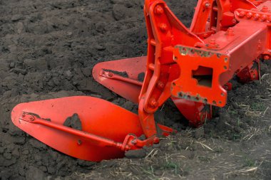 arazi çiftçilik pulluk görmek