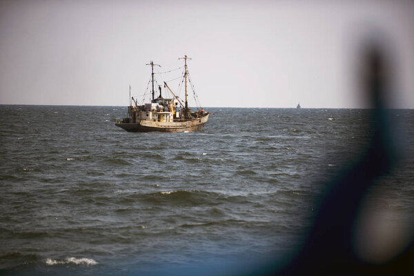 Украина, Азовское море, промышленное рыболовство, Азовская коза
