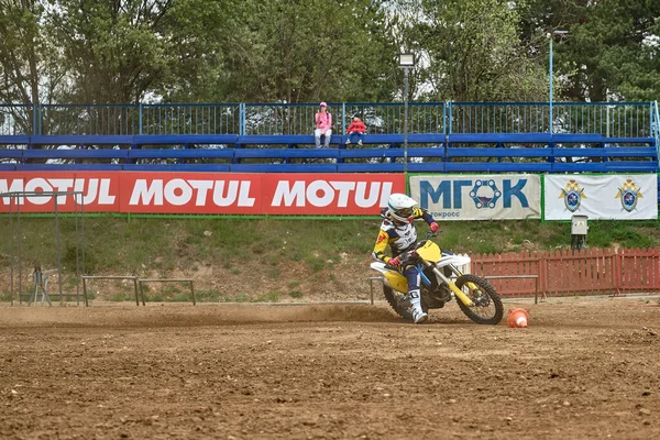 Motocross training in Moscow at the Technical Sports Stadium — Stock Photo, Image