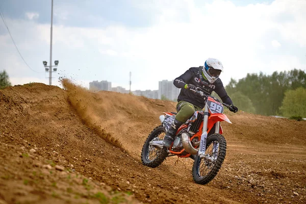 Entrenamiento de Motocross en Moscú en el Estadio Técnico de Deportes — Foto de Stock