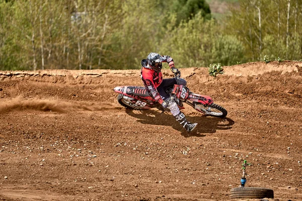 Motocross training in Moscow at the Technical Sports Stadium — Stock Photo, Image