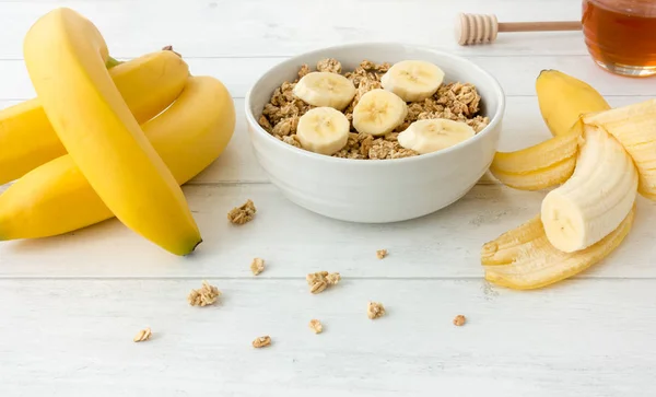 Muesli with Granola and Fresh Bananas — Stock Photo, Image