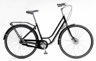 Beyaz Arka Planda Taşıyıcılı Bisiklet