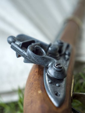 Eski tüfeğin tetikleme mekanizması.