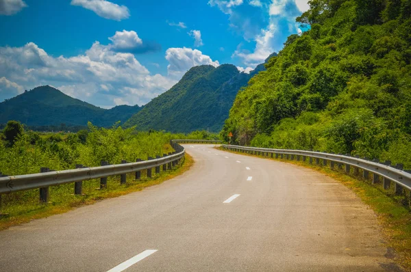 Güzel manzara Vietnam