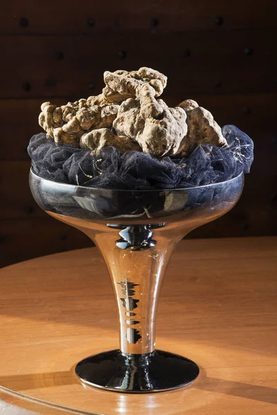 Wonderful white truffles on a cup with pedestal — Stock Photo, Image