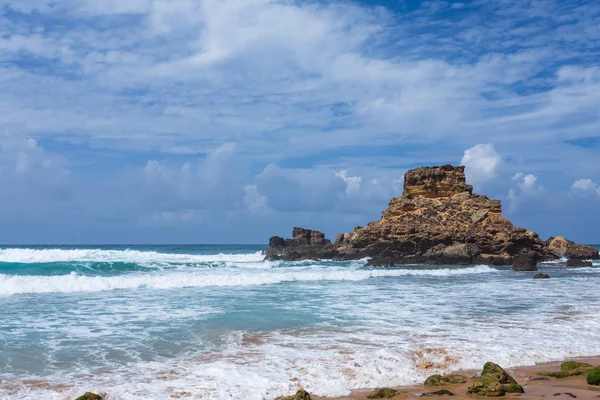 Atlantik Okyanusu Algarve Bölgesi Sahil Plajı Portekiz — Stok fotoğraf