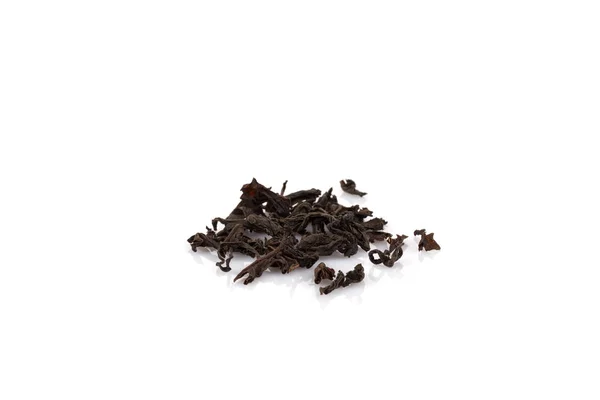 Černý čaj izolované na bílém — Stock fotografie