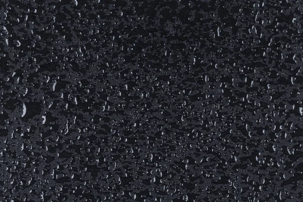 Krople Wody Ciemnokamiennej Powierzchni Skalnej Bazaltu Lub Granitu — Zdjęcie stockowe