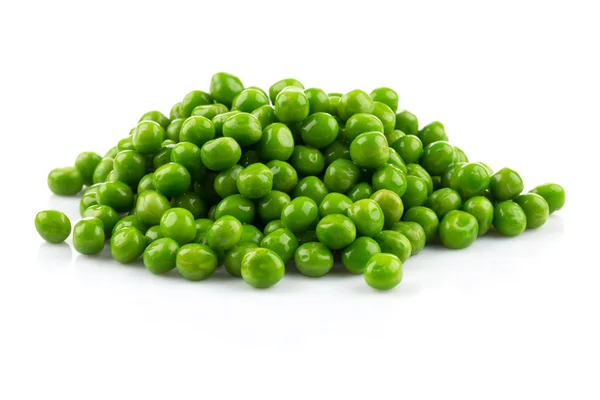 緑の湿ったエンドウ豆の山 — ストック写真