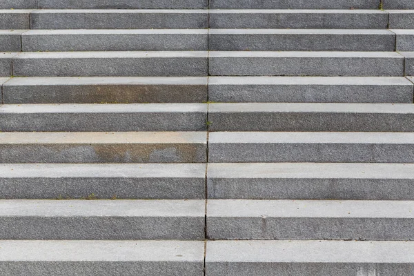 Escaleras de un edificio moderno — Foto de Stock