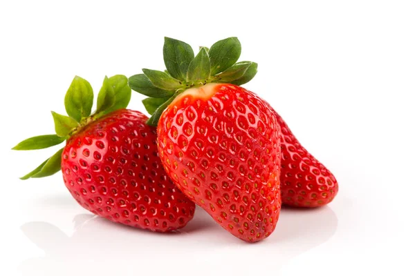 红色的成熟草莓果实 免版税图库图片
