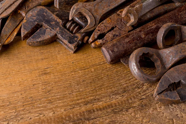 Stary zardzewiały narzędzia — Zdjęcie stockowe