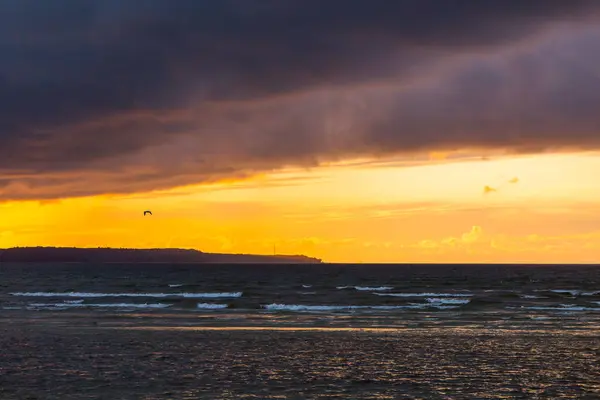 Vacker Havsutsikt Solnedgång Sammansättning Ett Slag — Stockfoto
