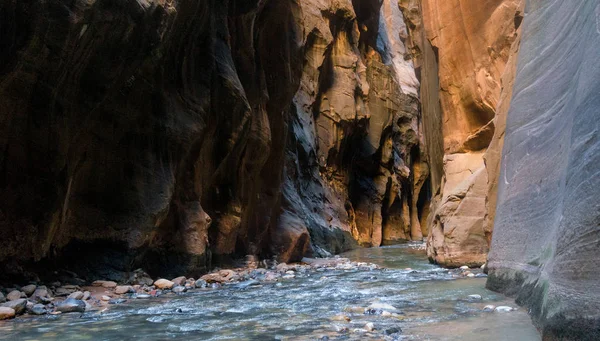 Senderismo Los Estrechos Parque Nacional Zion — Foto de Stock