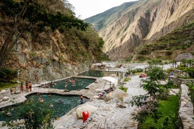 Kaplıcalar bizim kamp ziyaret