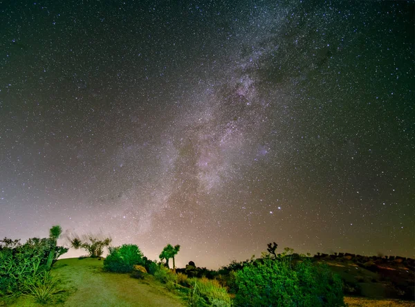 Sternenlandschaft der Milchstraße im Südosten Kaliforniens — Stockfoto