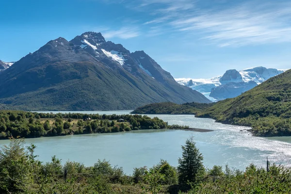 Lago Glaciar y Montaña Reflexión — Foto de Stock