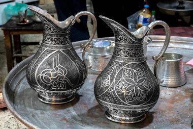 Çinko Kaplama Bakır El İşlenmiş Sürahiler