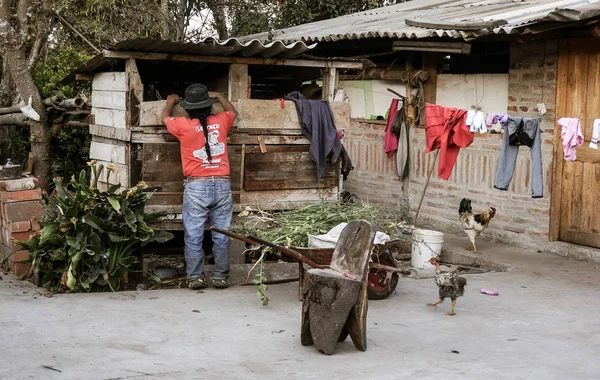 Santa Barbara aile yanında konaklama, Ecuador — Stok fotoğraf