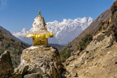 Tengboche 'dan Dingboche' a, Nepal 'e