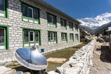 Tengboche 'dan Dingboche' a, Nepal 'e