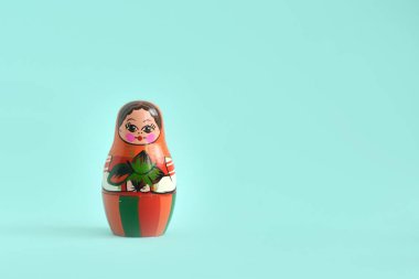 Geleneksel Rus oyuncak bebekleri. Babuşkalar ya da matruşkalar.