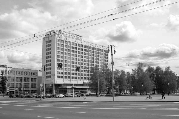Vitebsk Belarús Mayo 2020 Edificio Hotelero Vitebsk Centro Ciudad —  Fotos de Stock