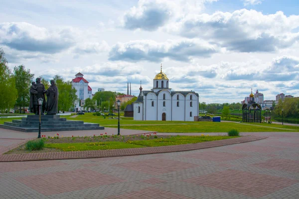 Vitebsk Vitryssland Maj 2020 Square Millennium Vitebsk Och Monumentet Över — Stockfoto