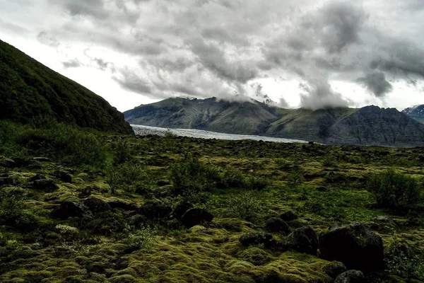 Islandia kraju Wolkanie, gorących źródeł, lód, wodospady, niewypowiedziane Pogoda, pali, lodowce, silnych rzek, piękne kolorowe dzikiej przyrody, laguny, niesamowite zwierzęta, Aurora, lawy, Tundra, gejzery — Zdjęcie stockowe